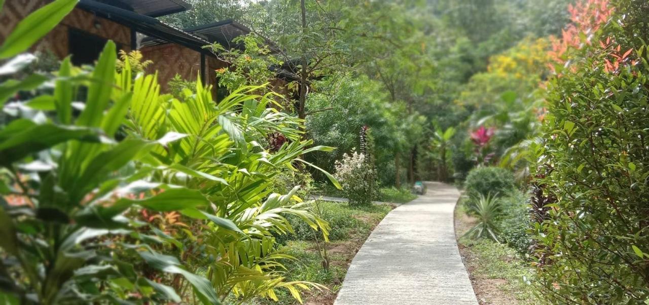 Bamboo Hut Bangalow Ko Mook Buitenkant foto